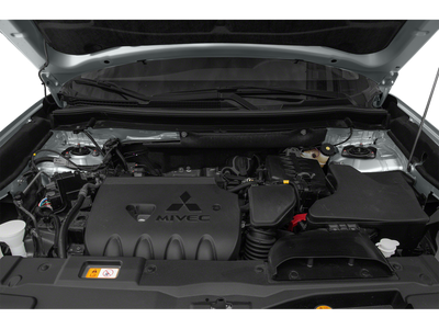 2020 Mitsubishi Outlander Base
