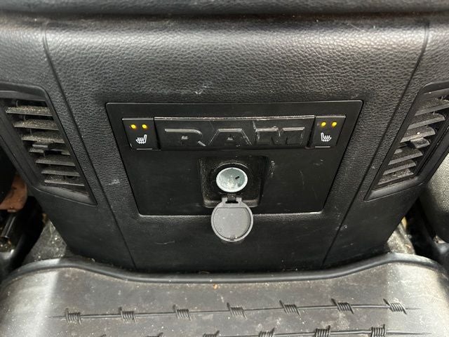 2013 RAM 1500 Laramie Longhorn