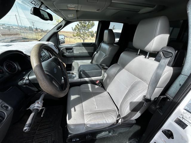 2004 Ford F-150 Lariat