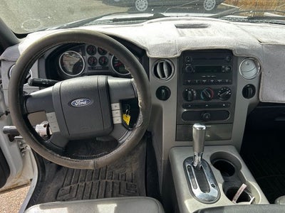 2004 Ford F-150 Lariat