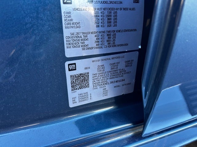 2024 GMC Sierra 1500 SLT