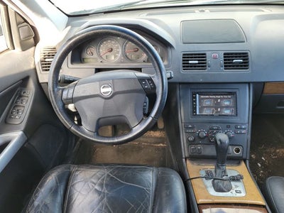 2005 Volvo XC90 2.5T