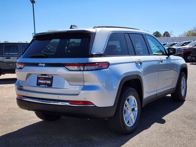 2026 Jeep Grand Cherokee GRAND CHEROKEE LAREDO X 4X4