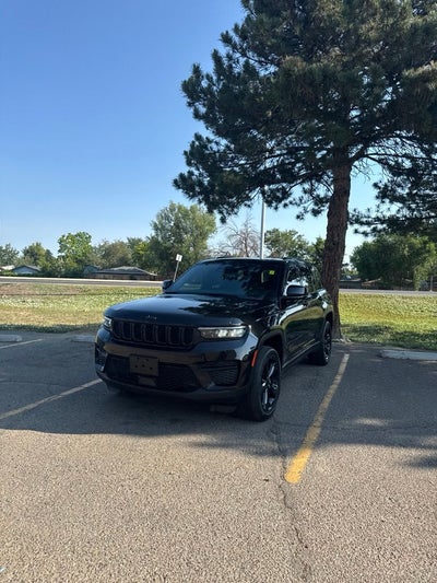 2022 Jeep Grand Cherokee Altitude 4x4