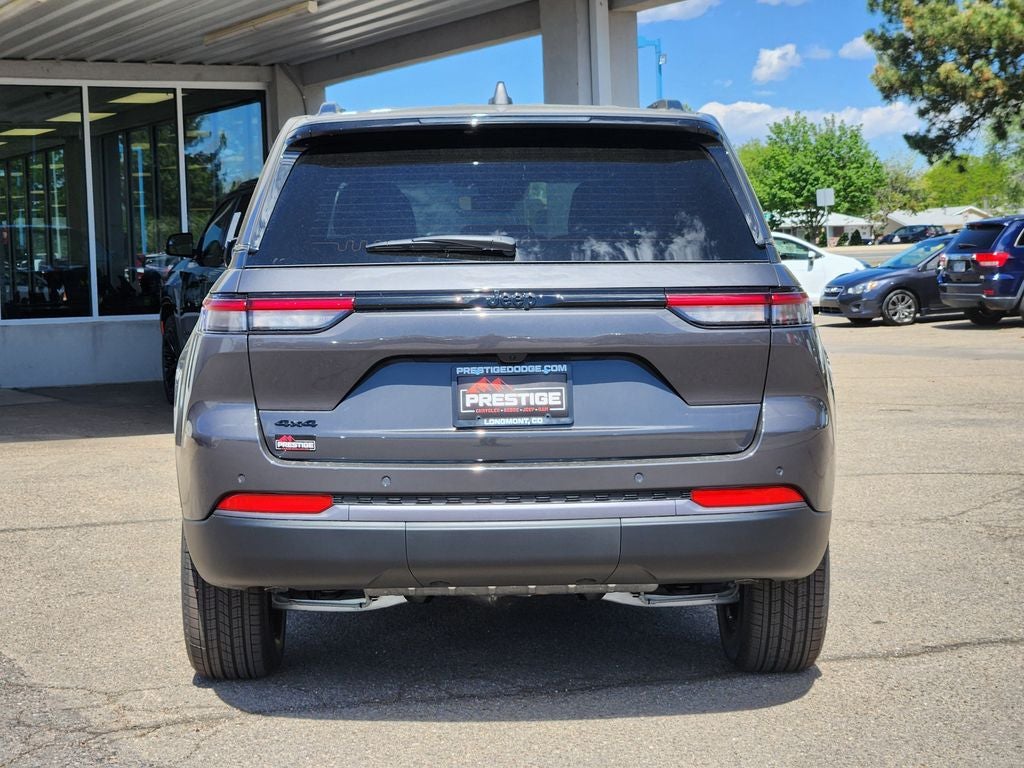 2026 Jeep Grand Cherokee GRAND CHEROKEE LAREDO ALTITUDE 4X4