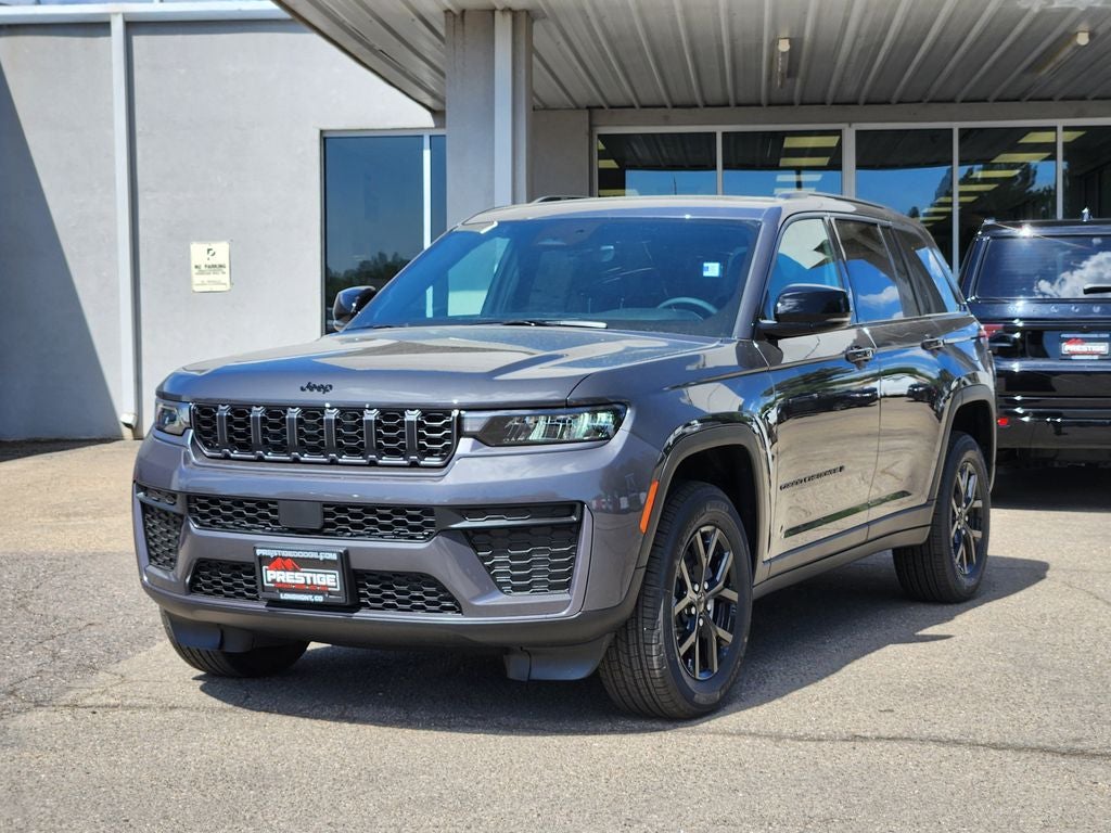 2026 Jeep Grand Cherokee GRAND CHEROKEE LAREDO ALTITUDE 4X4