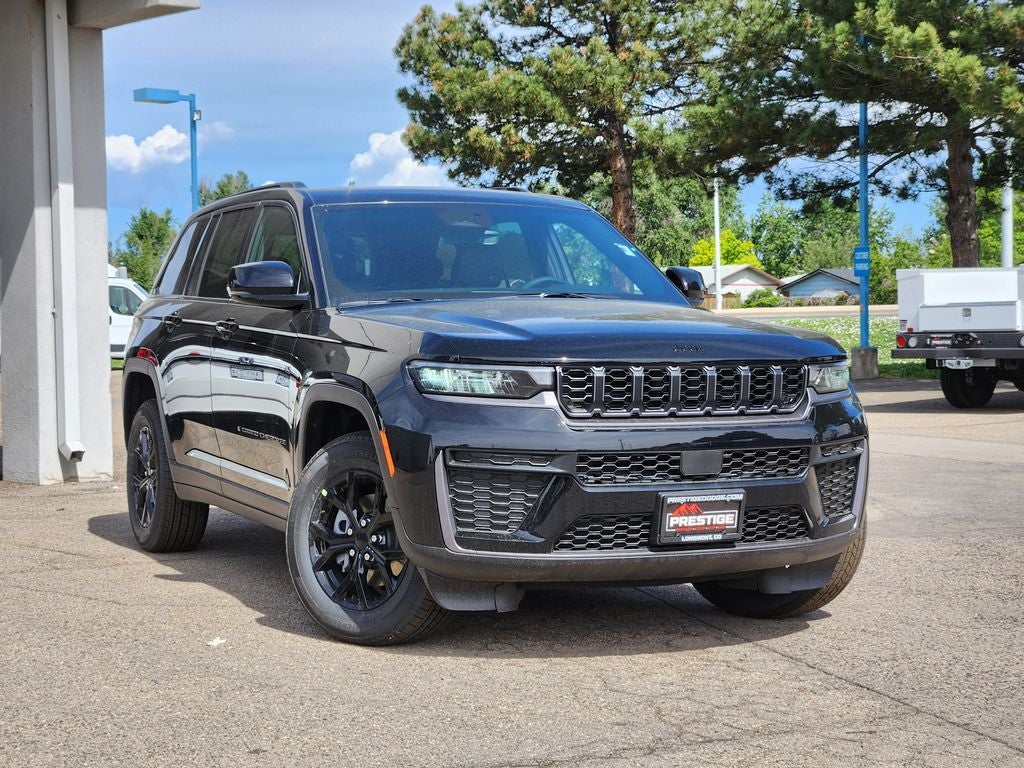 2026 Jeep Grand Cherokee GRAND CHEROKEE LAREDO ALTITUDE 4X4