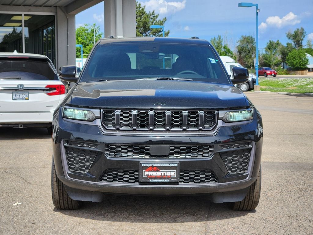 2026 Jeep Grand Cherokee GRAND CHEROKEE LAREDO ALTITUDE 4X4