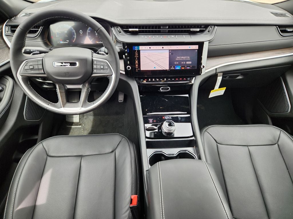 2026 Jeep Grand Cherokee Limited Reserve