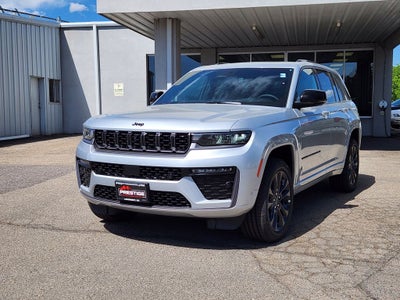 2026 Jeep Grand Cherokee GRAND CHEROKEE LIMITED RESERVE 4X4