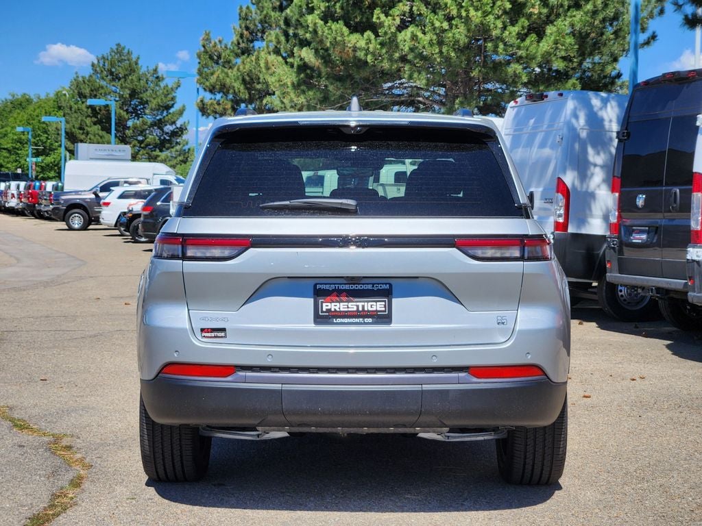 2026 Jeep Grand Cherokee 85th Anniversary Edition