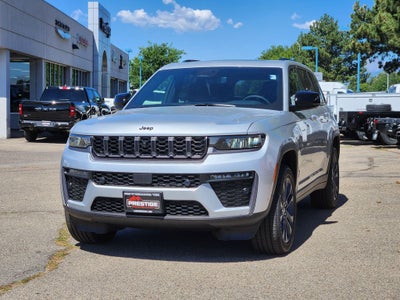 2026 Jeep Grand Cherokee 85th Anniversary Edition