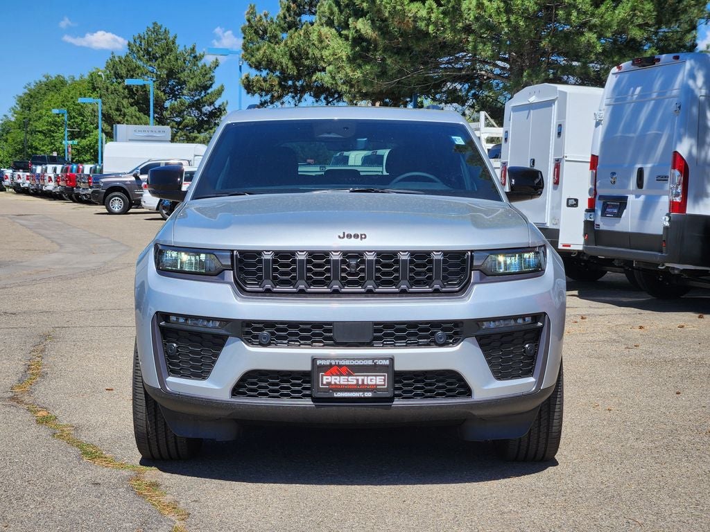 2026 Jeep Grand Cherokee 85th Anniversary Edition