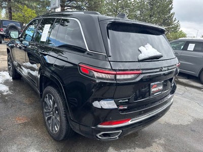 2022 Jeep Grand Cherokee Overland 4x4