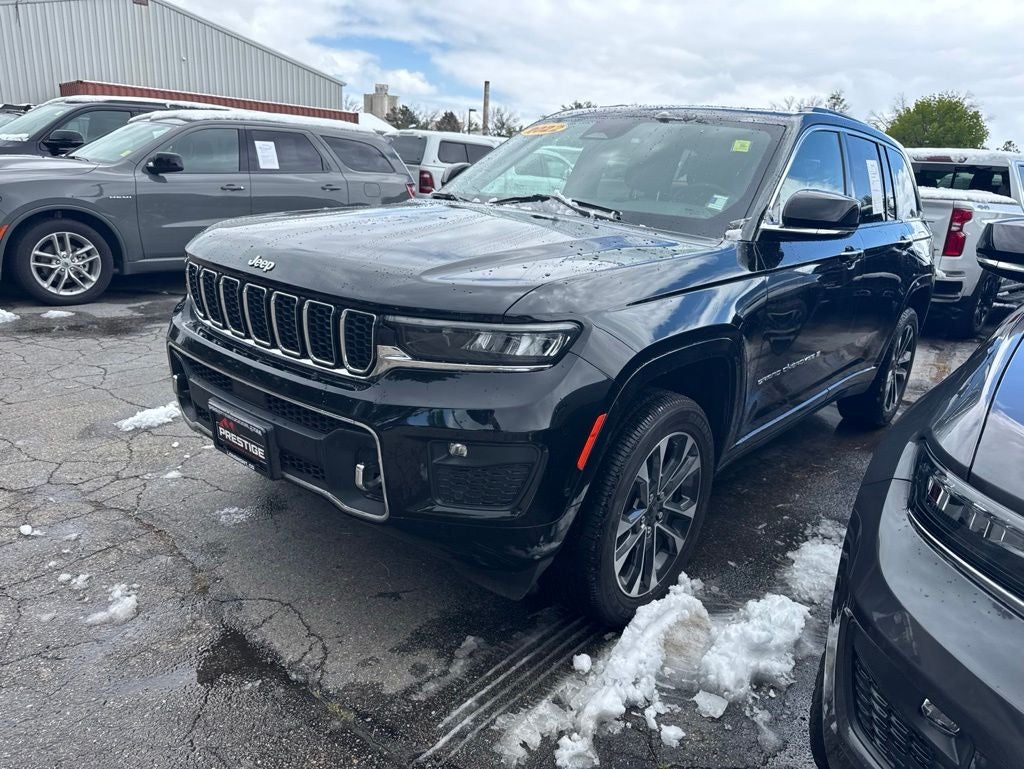 2022 Jeep Grand Cherokee Overland 4x4