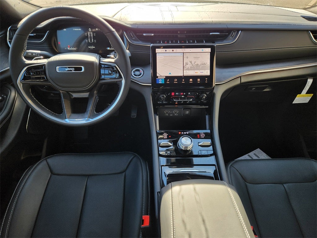 2025 Jeep Grand Cherokee GRAND CHEROKEE OVERLAND 4X4