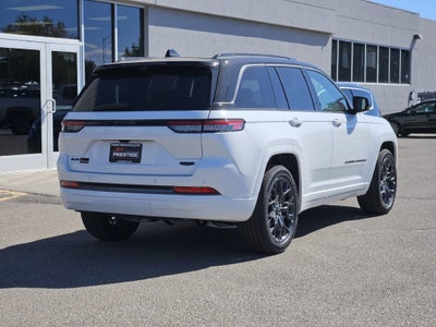 2027 Jeep Grand Cherokee Summit