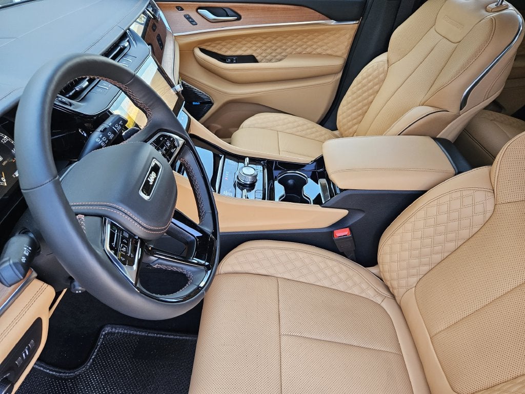 2027 Jeep Grand Cherokee Summit