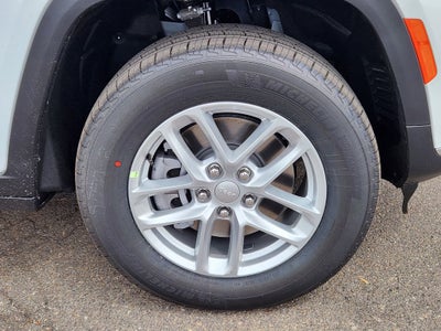 2026 Jeep Grand Cherokee GRAND CHEROKEE L LAREDO X 4X4