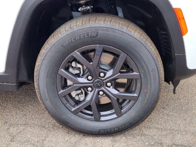 2027 Jeep Grand Cherokee L Laredo