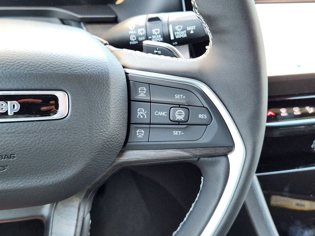 2026 Jeep Grand Cherokee GRAND CHEROKEE L LAREDO ALTITUDE 4X4