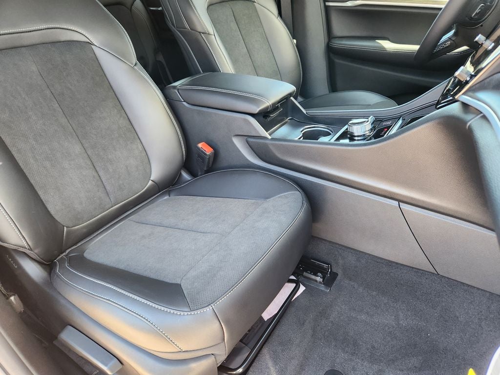 2026 Jeep Grand Cherokee L Altitude