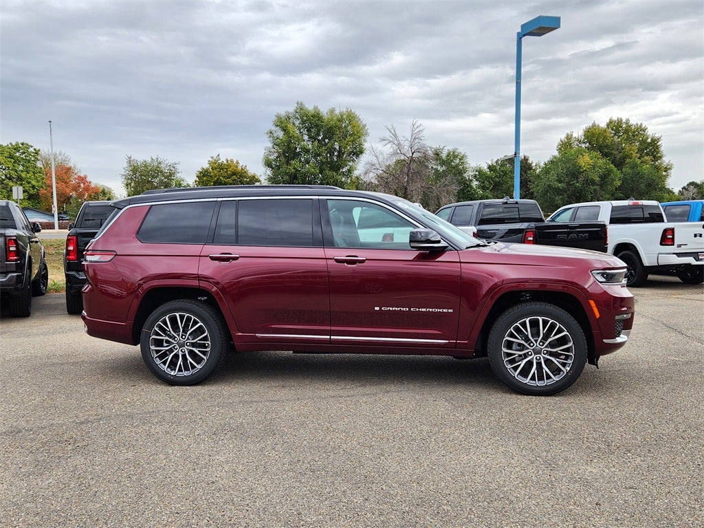 2025 Jeep Grand Cherokee GRAND CHEROKEE L SUMMIT RESERVE 4X4