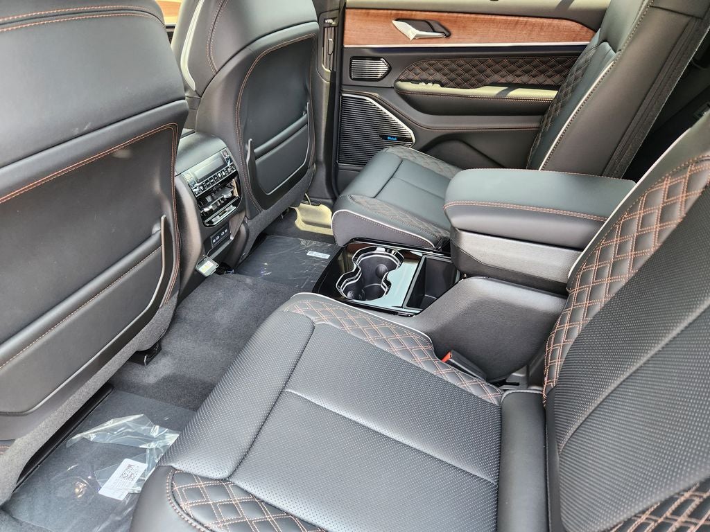 2026 Jeep Grand Cherokee GRAND CHEROKEE L SUMMIT 4X4
