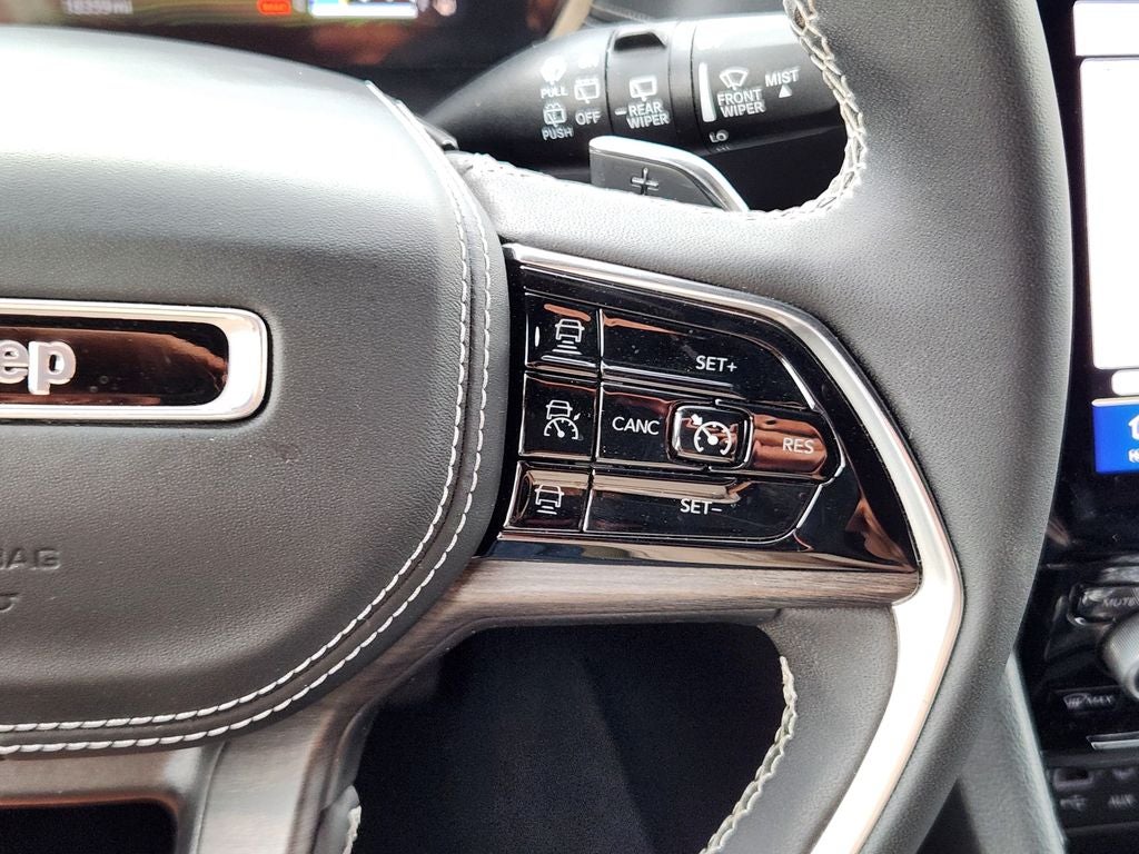 2023 Jeep Grand Cherokee 4xe Overland 4xe