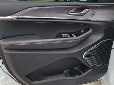 2025 Jeep Grand Cherokee 4xe Overland 4xe