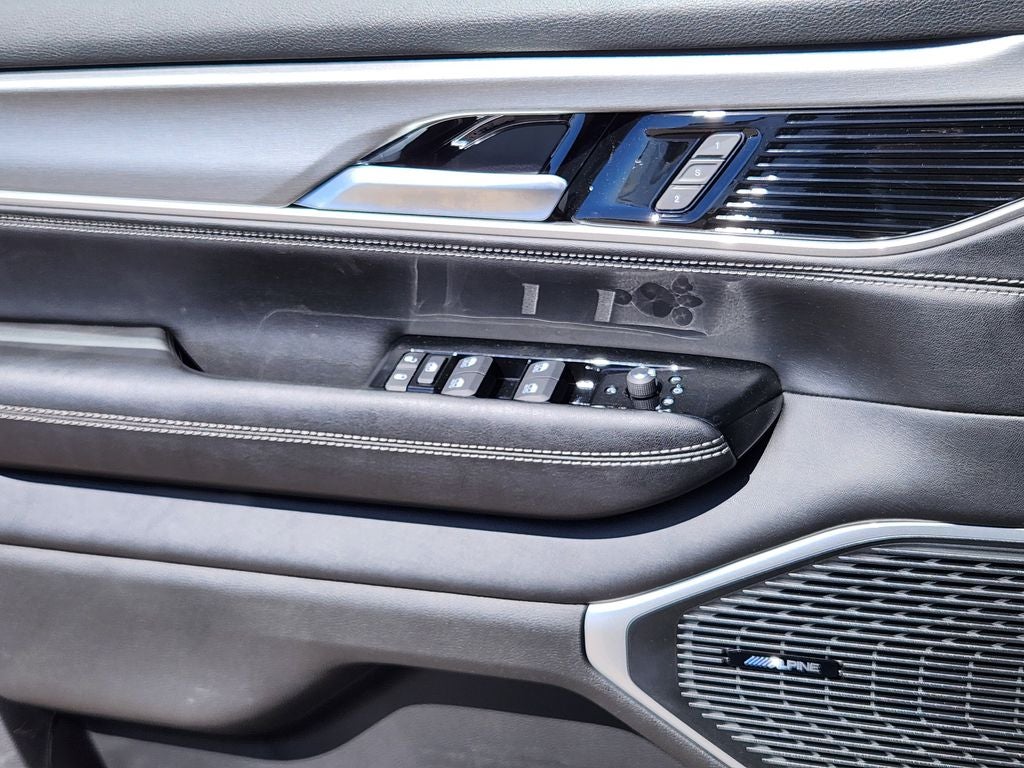 2026 Jeep Grand Wagoneer GRAND WAGONEER UPLAND 4X4