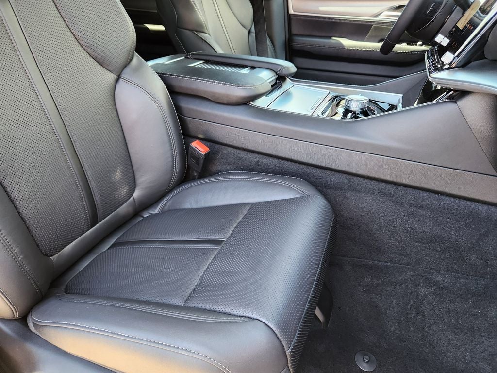 2026 Jeep Grand Wagoneer GRAND WAGONEER LIMITED ALTITUDE 4X4