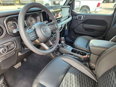 2025 Jeep Gladiator GLADIATOR MOJAVE 4X4