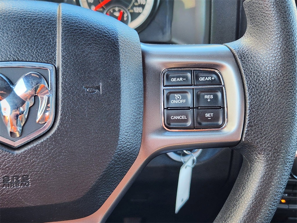 2024 RAM 1500 Classic Warlock Crew Cab 4x4 5'7' Box