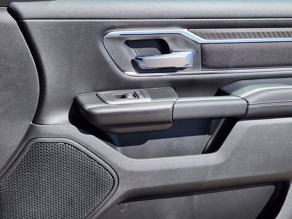 2027 RAM 1500 LONE STAR