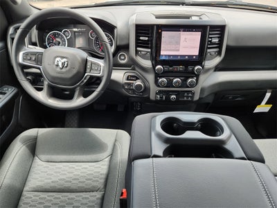 2025 RAM 1500 RAM 1500 TRADESMAN CREW CAB 4X4 5'7' BOX