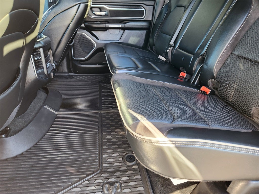 2023 RAM 1500 Laramie Crew Cab 4x4 5'7' Box