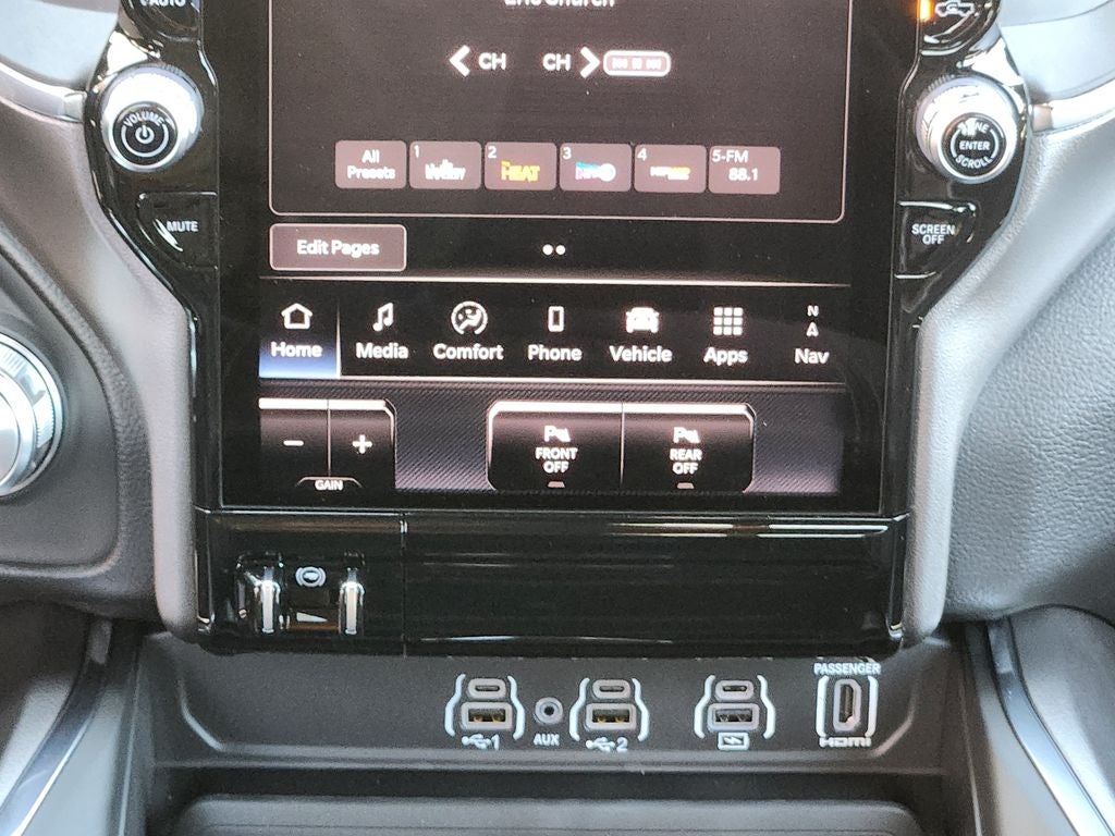 2026 RAM 1500 RAM 1500 LARAMIE CREW CAB 4X4 5'7' BOX