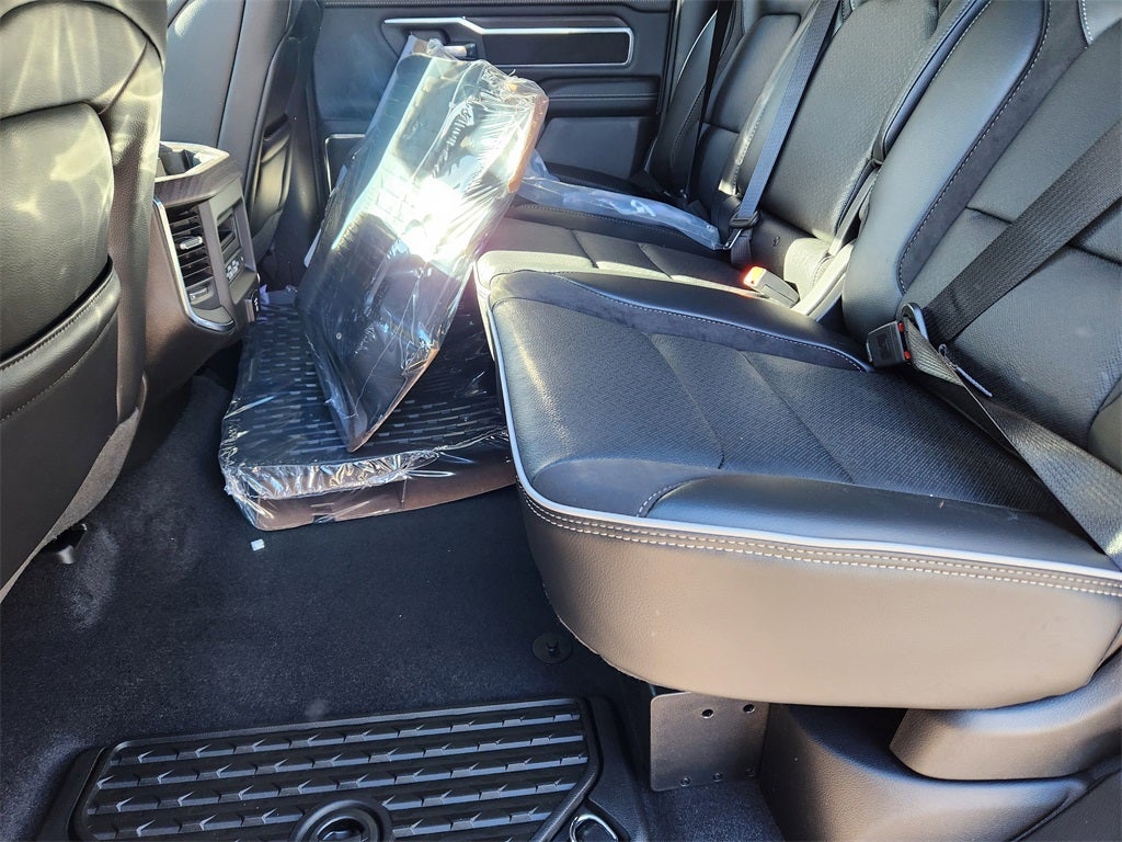 2026 RAM 1500 RAM 1500 LARAMIE CREW CAB 4X4 5'7' BOX