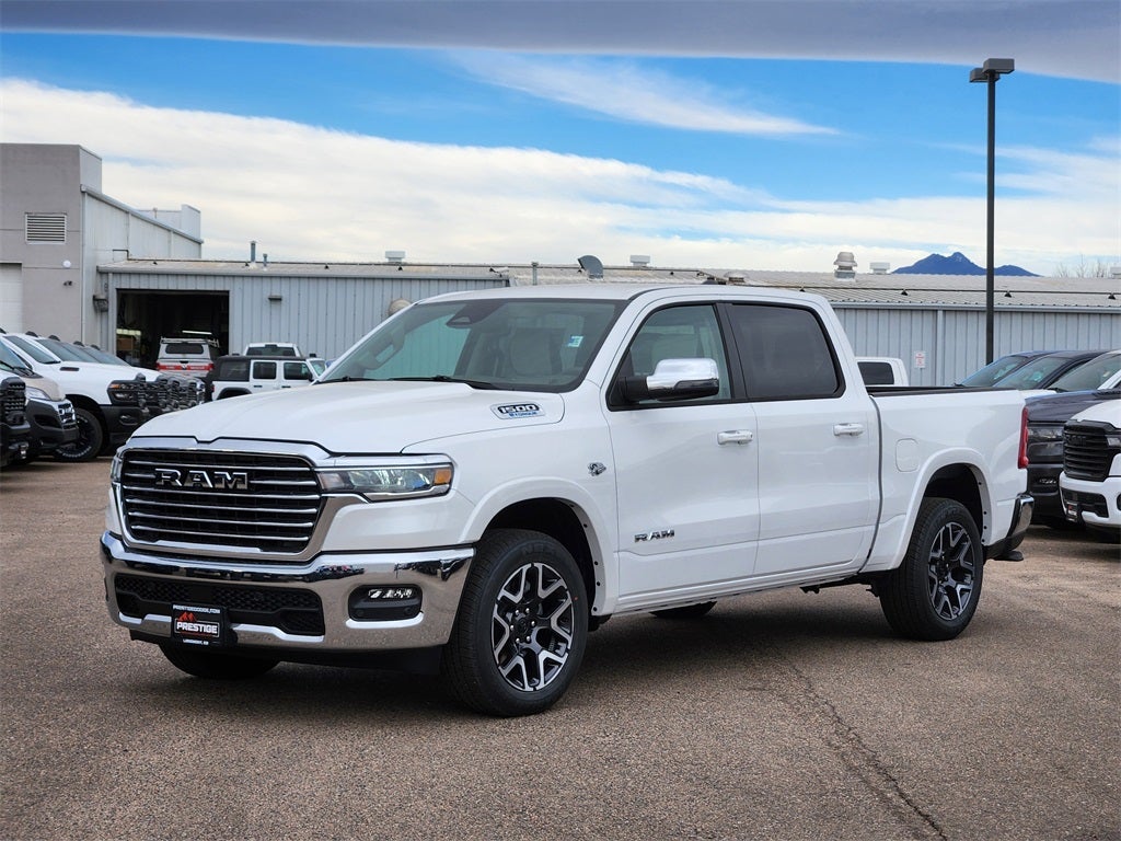 2026 RAM 1500 RAM 1500 LARAMIE CREW CAB 4X4 5'7' BOX
