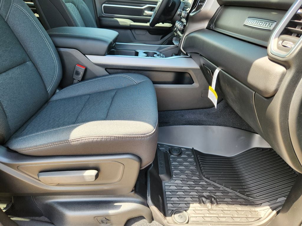 2026 RAM 1500 RAM 1500 BIG HORN CREW CAB 4X4 6'4' BOX