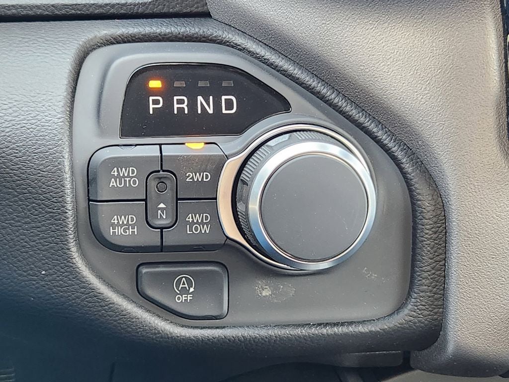 2026 RAM 1500 RAM 1500 BIG HORN CREW CAB 4X4 6'4' BOX