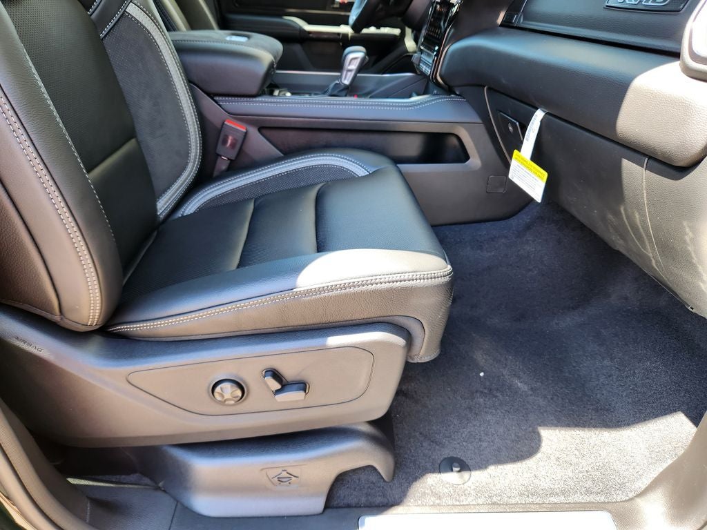 2026 RAM 1500 RAM 1500 RHO CREW CAB 4X4 5'7' BOX