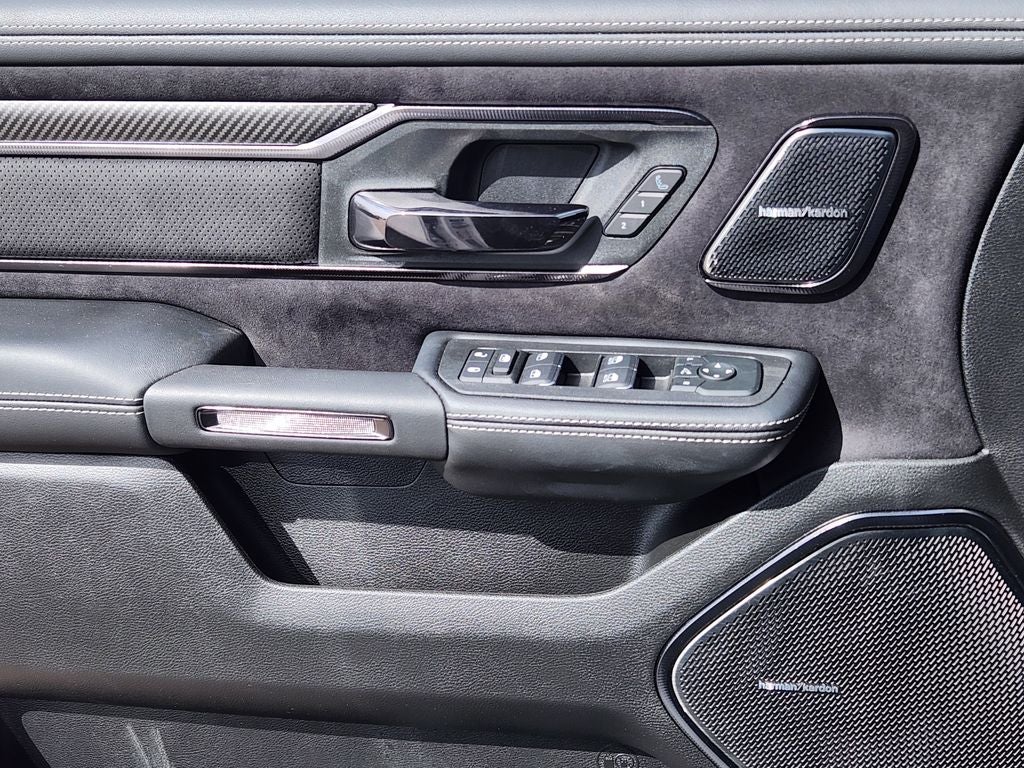 2026 RAM 1500 RAM 1500 RHO CREW CAB 4X4 5'7' BOX