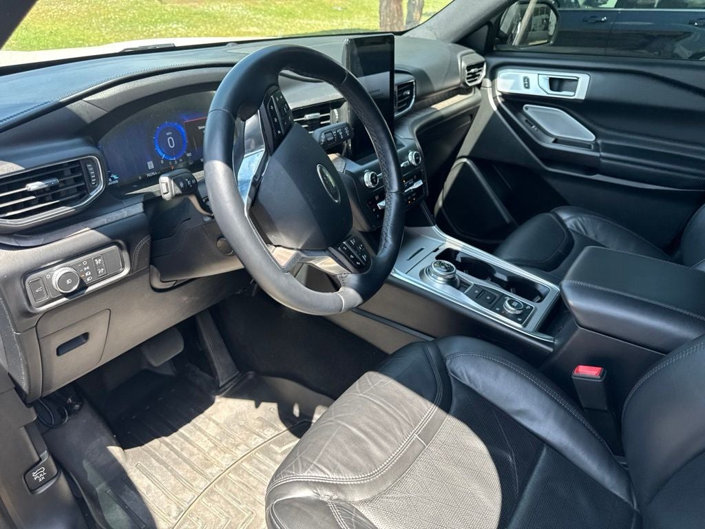 2020 Ford Explorer Platinum