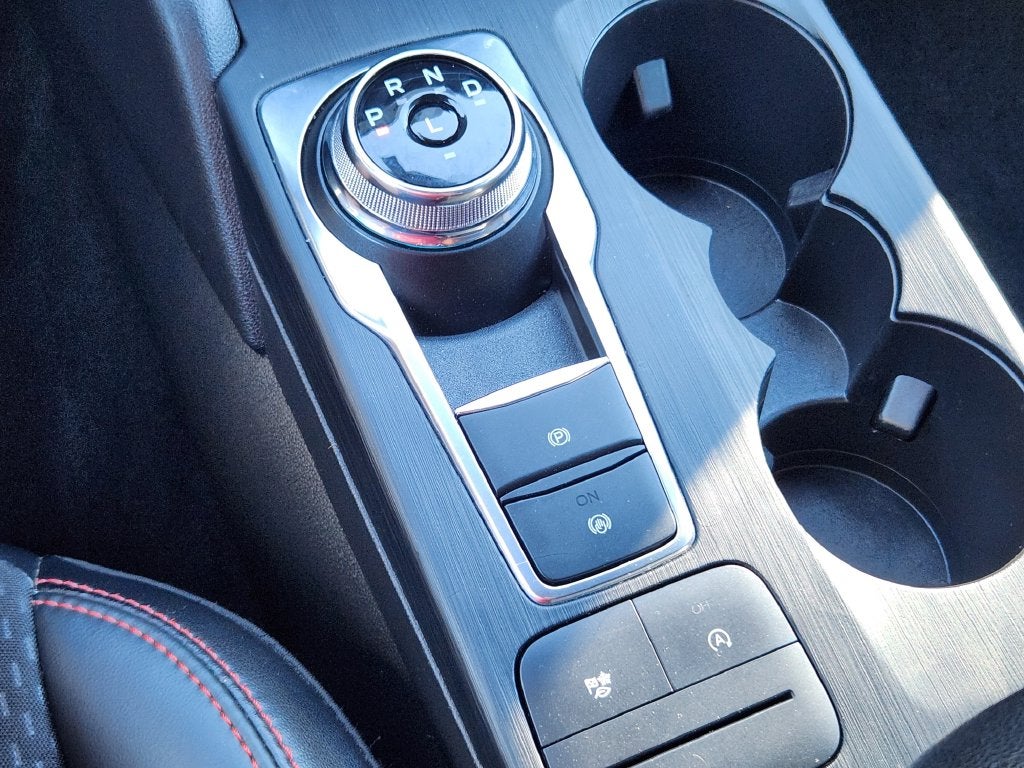 2025 Ford Escape ST-Line Select