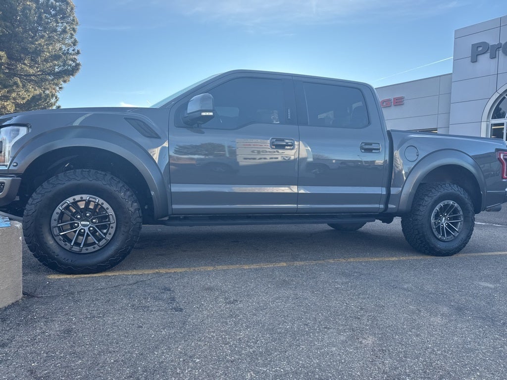 2020 Ford F-150 Raptor