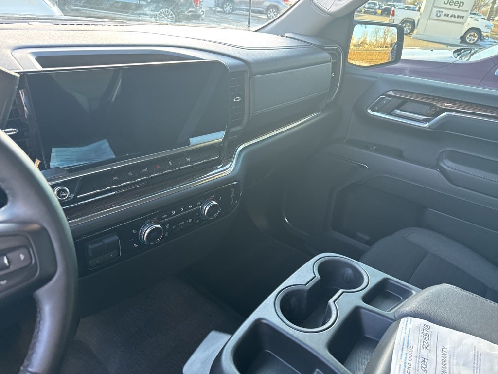 2024 GMC Sierra 1500 4WD Crew Cab Short Box Elevation with 3SB