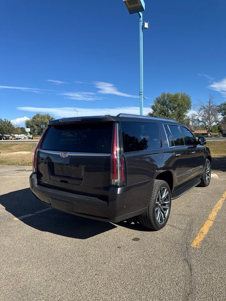 2017 Cadillac Escalade ESV Luxury
