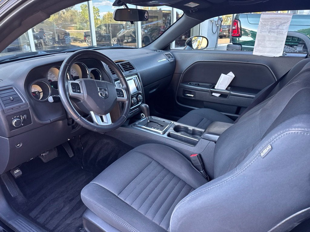2014 Dodge Challenger SXT